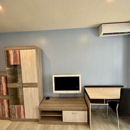 סופיה Joy Station Appartment 2 מראה חיצוני תמונה
